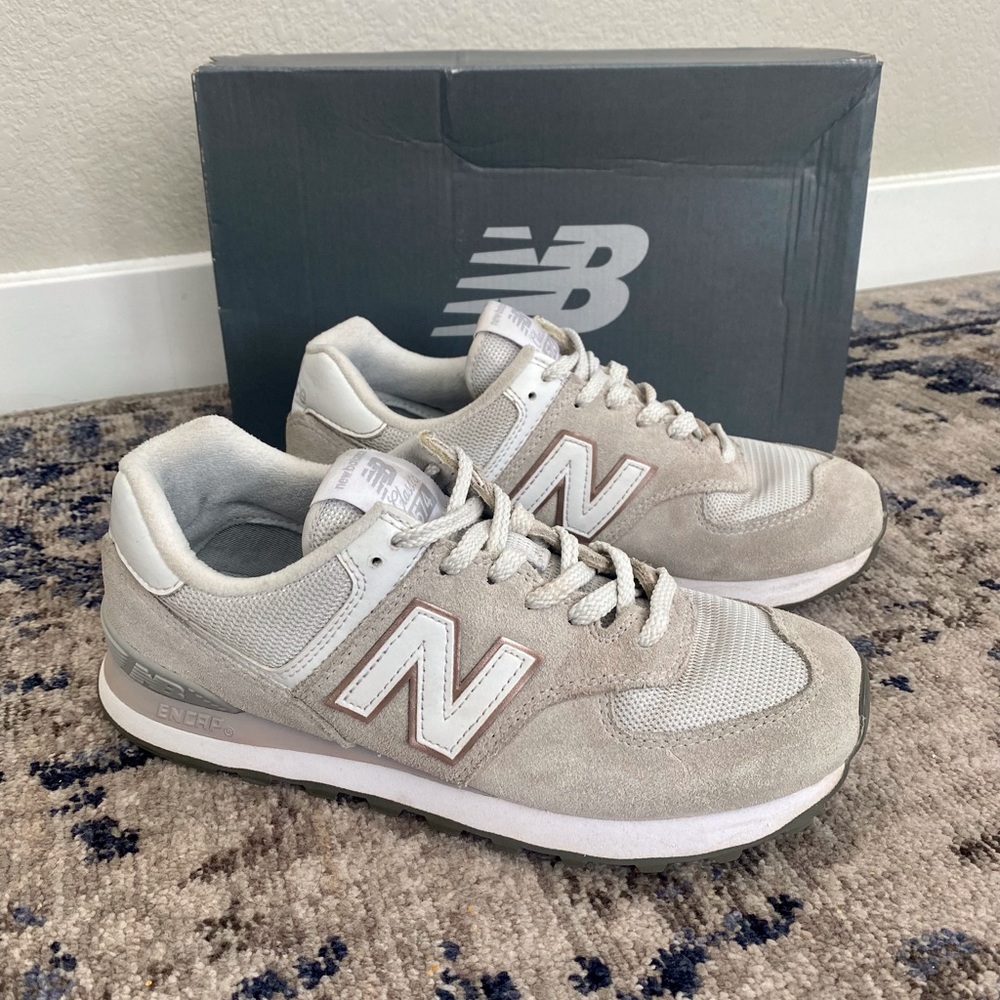 New Balance 574 Classics - Women’s